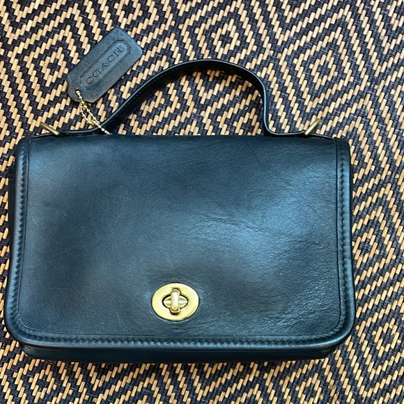Coach Handbags - Vintage coach casino bag 9924-VERIFIED AUTHENTIC-black